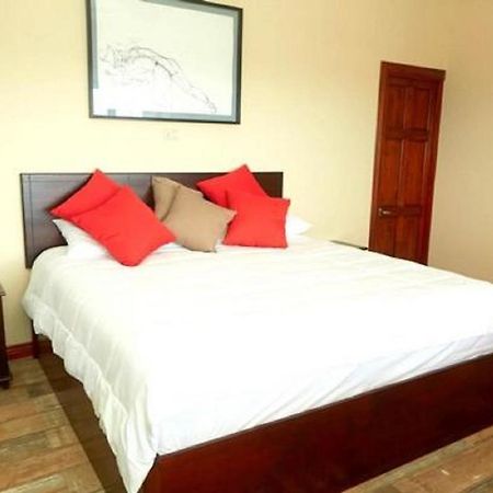 סן חוזה Hotel Castillo מראה חיצוני תמונה