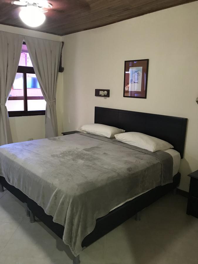 סן חוזה Hotel Castillo מראה חיצוני תמונה