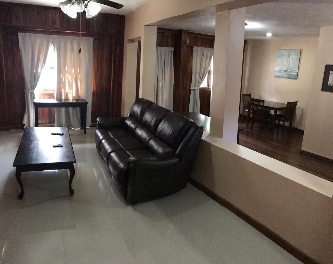סן חוזה Hotel Castillo מראה חיצוני תמונה
