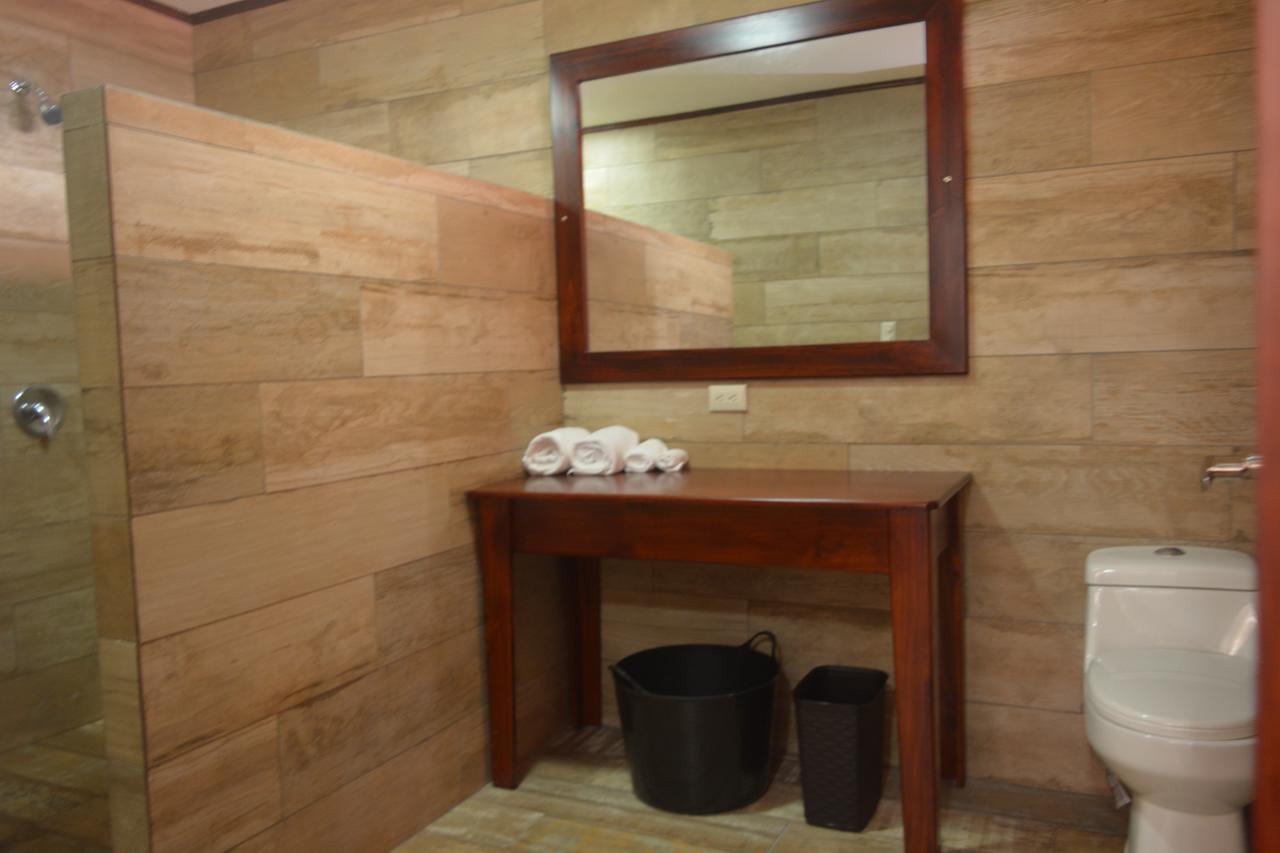 סן חוזה Hotel Castillo מראה חיצוני תמונה
