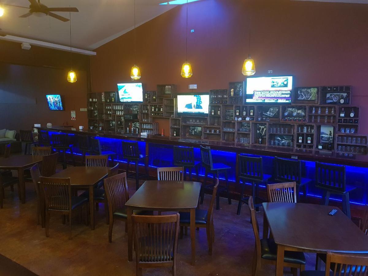סן חוזה Hotel Castillo מראה חיצוני תמונה