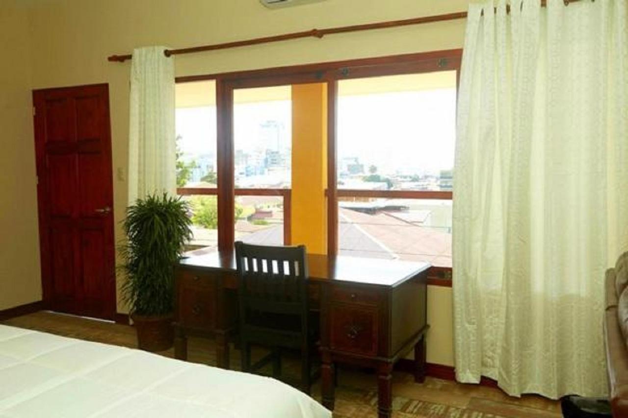 סן חוזה Hotel Castillo מראה חיצוני תמונה