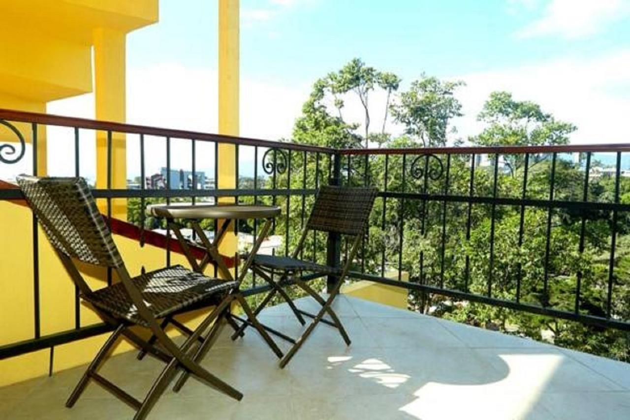 סן חוזה Hotel Castillo מראה חיצוני תמונה